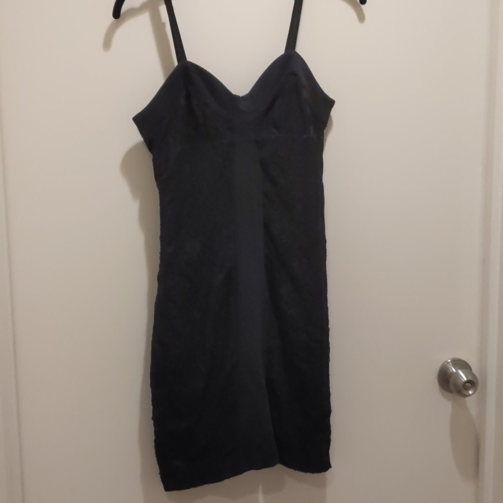 Lace and Fitted Bodice Little Black Dress